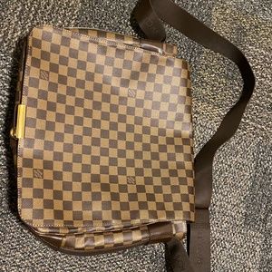Louis Vuitton District Bag PM